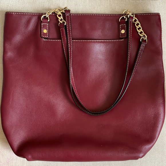 Michael Kors Tote - Picture 13 of 14